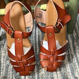 Women's Brown Leather Sandals